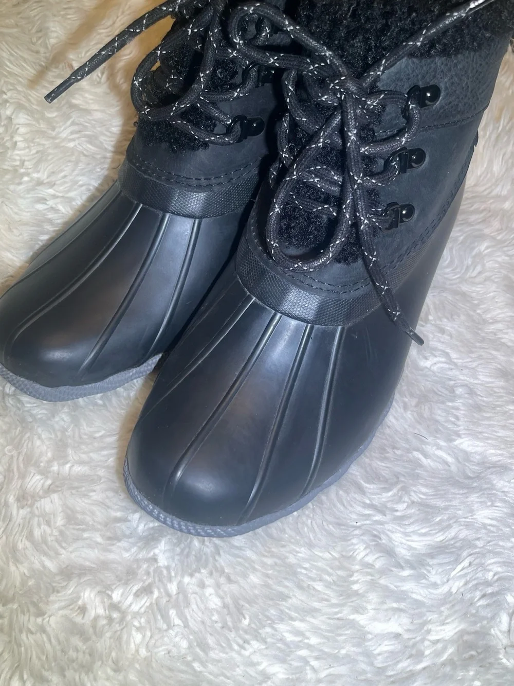 Sperry Saltwater alpine duck women’s boots size 10